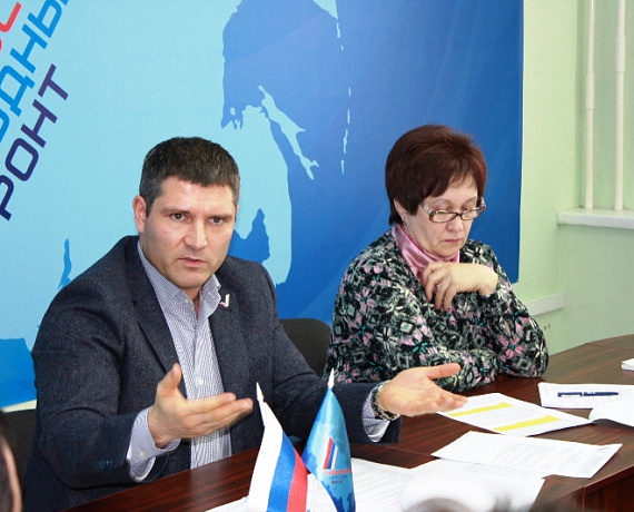 Патриоты Челябинска приняли участие в круглом столе ОНФ