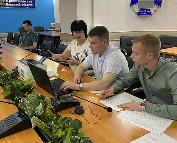Брянская "РОДИНА" представила в облизбирком документы на регистрацию