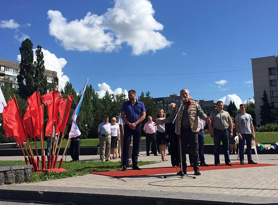 Рабочий визит Алексея Журавлёва в ЛНР, 11.06.2016