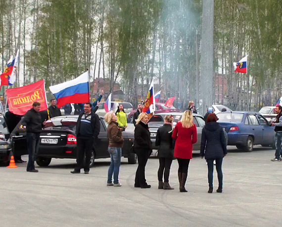 Социал-патриоты провели автопробег по Челябинску