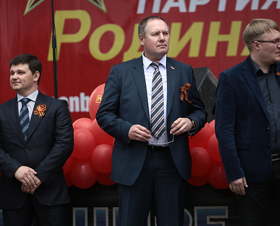 Празднование Дня Победы социал-патриотами Оренбурга (фото)