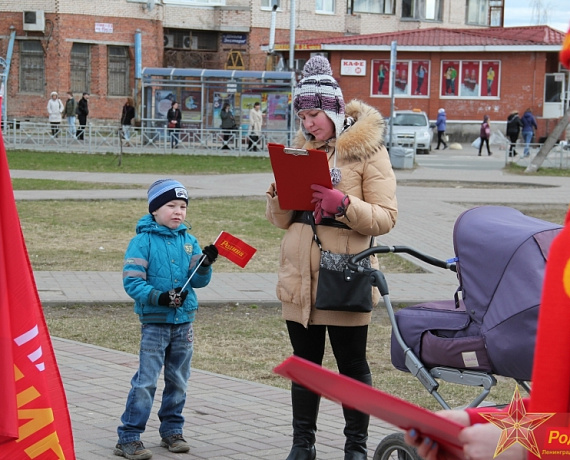 В Гатчине собрано около 1000 поздравлений украинским ветеранам