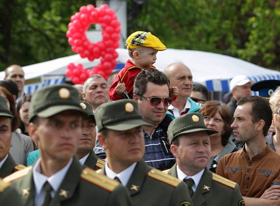 Визит российской делегации во главе с Рогозиным в ПМР, 9 мая 2014 г.