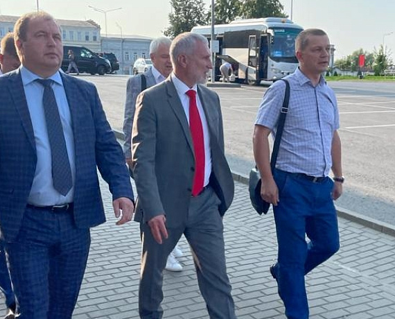 Жители Сарапула рассказали Алексею Журавлеву о проблемах города