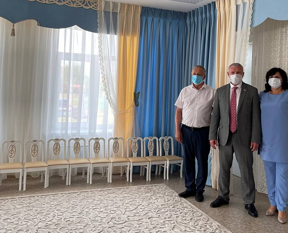Алексей Журавлев посетил современный сельский детский сад