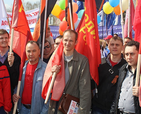 Родинцы Ульяновска вышли на первомайскую демонстрацию