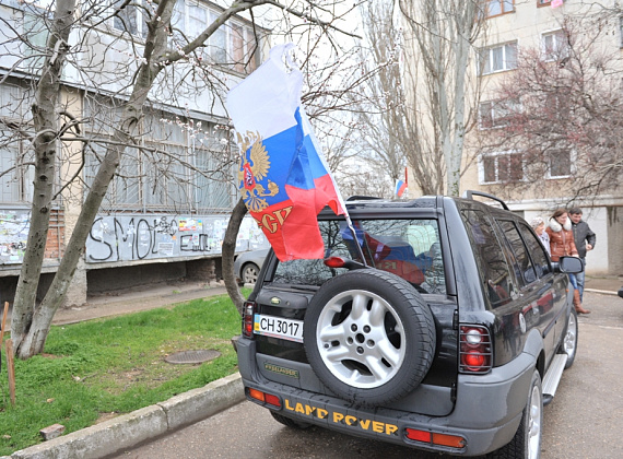 Делегация "РОДИНЫ" и РУСИНТЕРНА на избирательном участке в Крыму, 16 марта 2014 г.