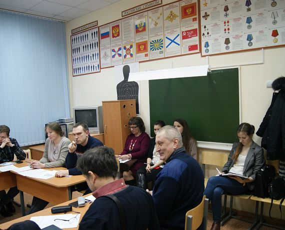 Ижевские партийцы обсудили итоги киевского госпереворота