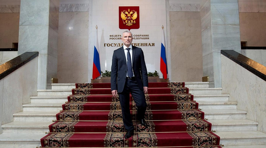 Госдума рассмотрит закон, защищающий права водителей, принимающих лекарства