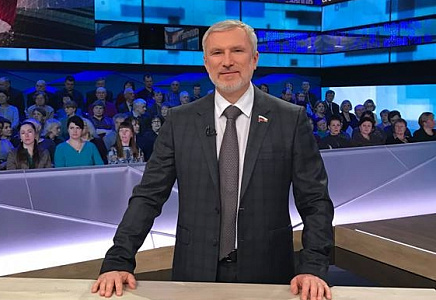 Алексей Журавлев: Самое время ввести в обращение "крымские" банкноты!