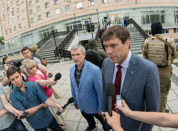 Алексей Журавлёв и Олег Царёв: Наша цель: спасти соотечественников и помочь Новороссии