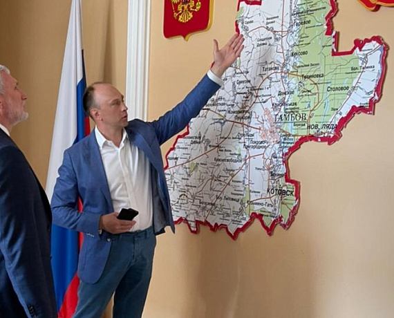 Алексей Журавлев встретился с главой Тамбовского района Алексеем Бородиным