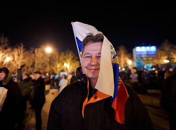 Российские флаги в Симферополе, Бахчисарае, Севастополе, 15 марта 2014 г.