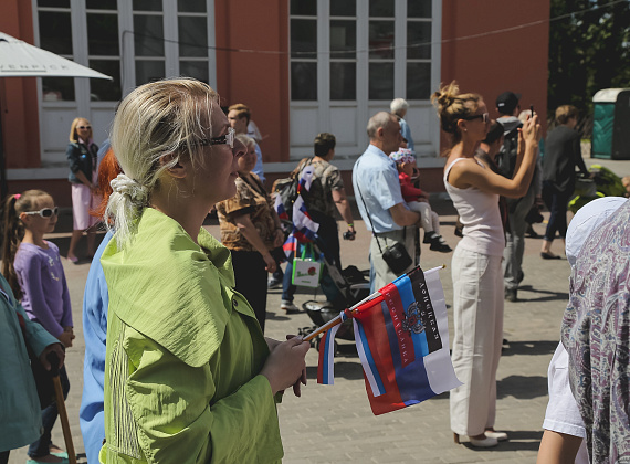Дети из Донецка приняли участие в московском концерте, посвящённом Дню России, 12.06.15