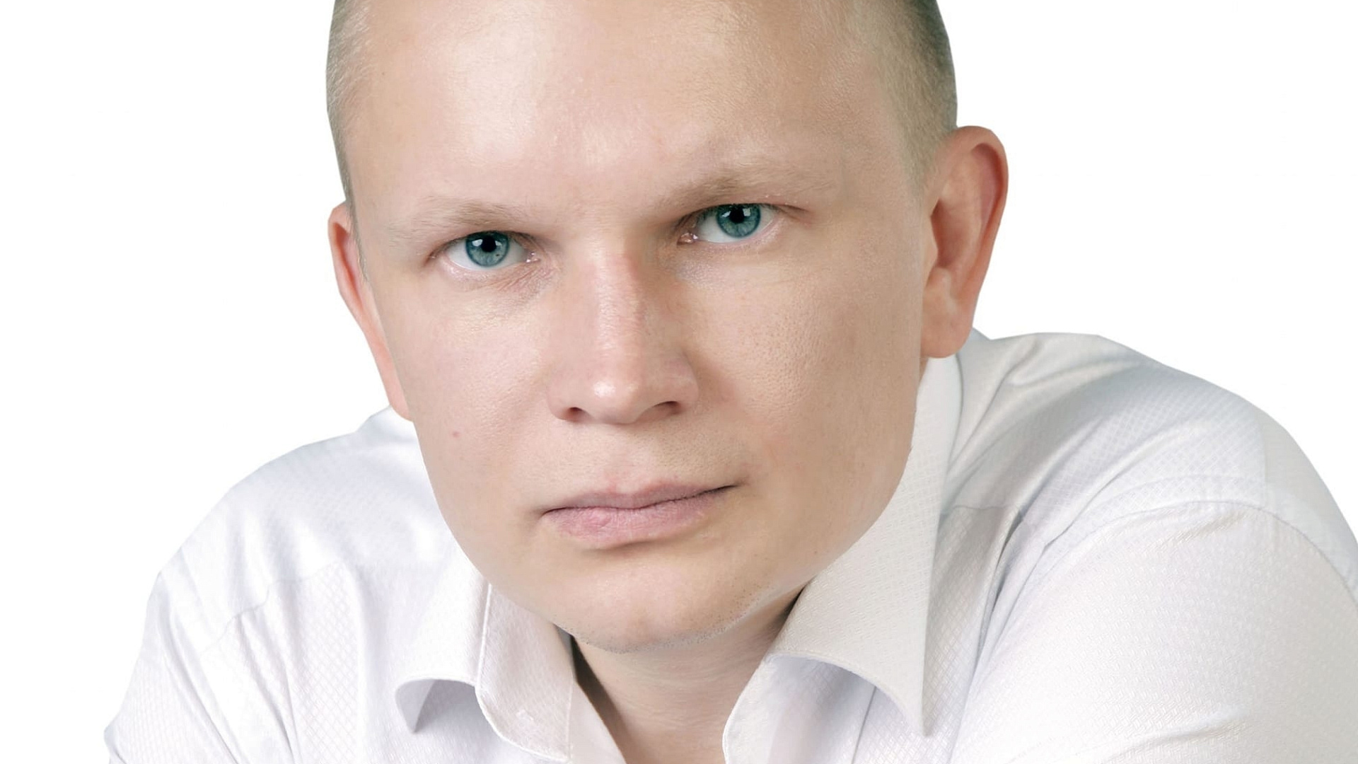 Владимир Лактюшин взял под партийный контроль ситуацию с аварийным жильем в подмосковном поселке Кратово