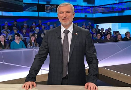 Журавлев: Мозги американских конгрессменов дрогнули под судорогами русофобии