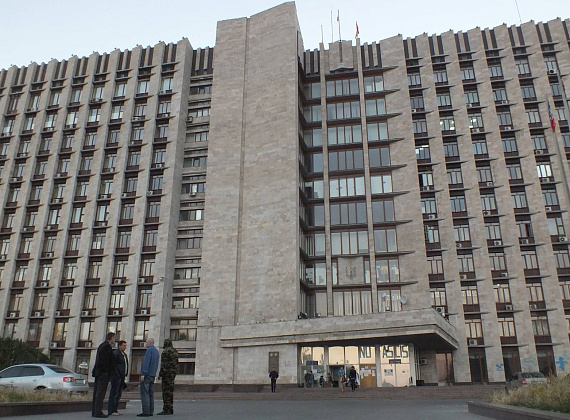 Алексей Журавлёв в Донецке. Последствия обстрелов хунты, 22 сентября 2014 г.