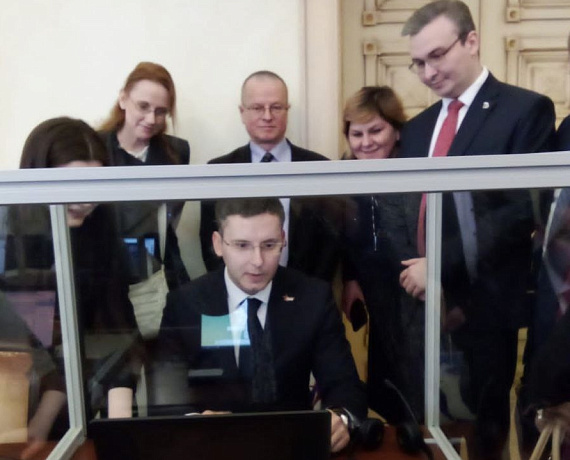 Партия "РОДИНА" работает в ситуационном центре Общественной палаты РФ