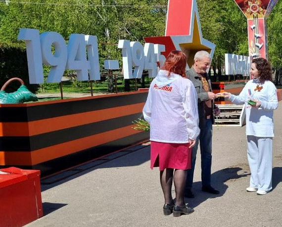 Алексей Журавлев поздравил жителей Тамбовской области с праздником Великой Победы
