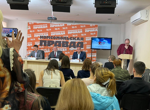 Пресс-конференция Алексея Журавлева в "Комсомольской правде" (Санкт-Петербург, 31.05.2021)