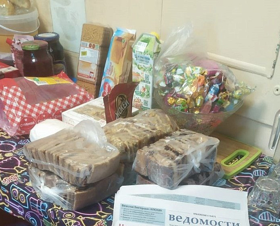 Клуб избирателей Вячеслава Илюхина и Новосибирская "РОДИНА" передали очередную партию подарков для раненых воинов