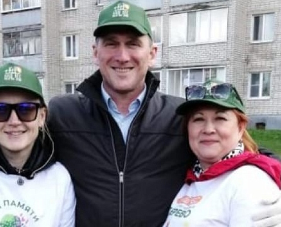 Родинцы приняли участие в акции "Сад памяти" и высадили деревья в подмосковном Пересвете