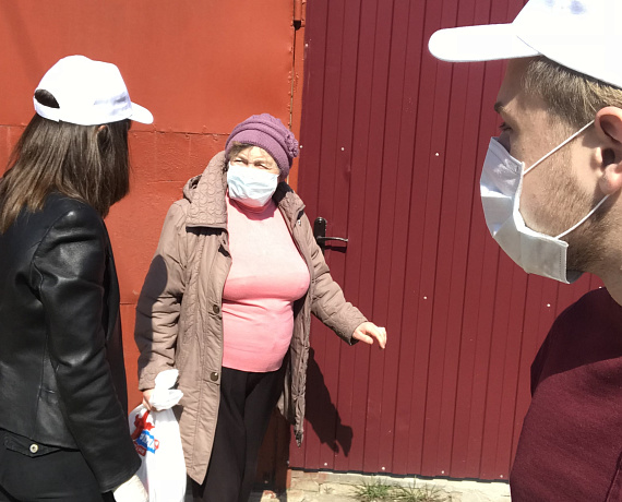 В Воронеже соратники продолжили благотворительную акцию "Родина рядом"