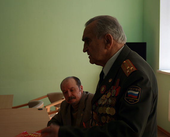 "РОДИНА" Ленобласти поздравила ветеранов, ведущих общественную работу