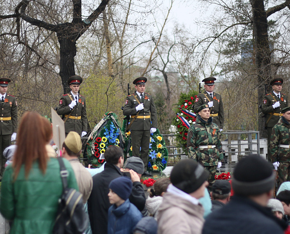 Красноярские партийцы почтили память красноармейцев, одержавших победу над Германией