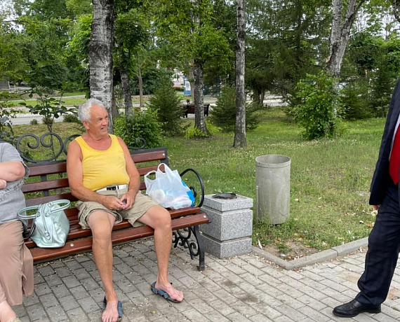 Алексей Журавлев в Приморском крае пообщался с жителями города Артем