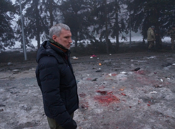 Алексей Журавлёв у ДК им. Куйбышева в Донецке, 30.01.2015