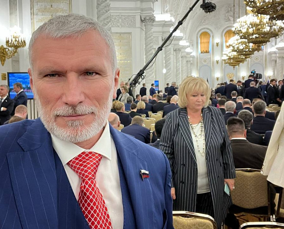 Журавлев принял участие в подписании договоров о вхождении в РФ новых субъектов