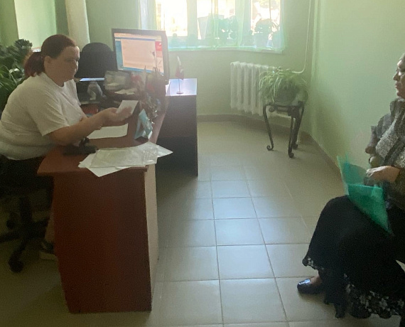Приемная Алексея Журавлева продолжает вести личный прием граждан