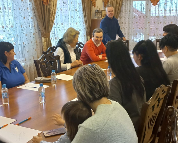 Подмосковная "РОДИНА" оказывает разностороннюю помощь беженцам Донбасса