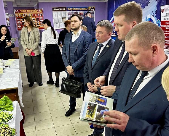 Михайлов открыл форум "Чувашская Республика – пространство возможностей"