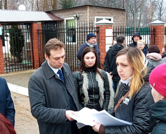 Команда партии "РОДИНА" в Подмосковье защищает дом ребенка от закрытия