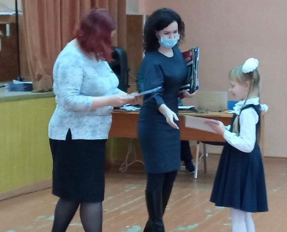 Подведены итоги конкурса рисунка ко Дню матери, который организовал депутат Госдумы Алексей Журавлев