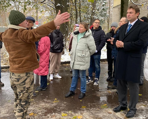 Активисты подмосковного реготделения партии "РОДИНА" провели встречи с жителями Мытищ и Пушкино