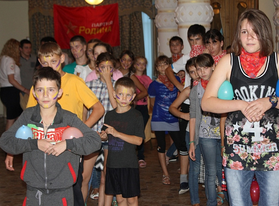 ПАРТИЯ «РОДИНА» ОРГАНИЗОВАЛА БЛАГОТВОРИТЕЛЬНУЮ АКЦИЮ ДЛЯ ДЕТЕЙ ИЗ ЛНР