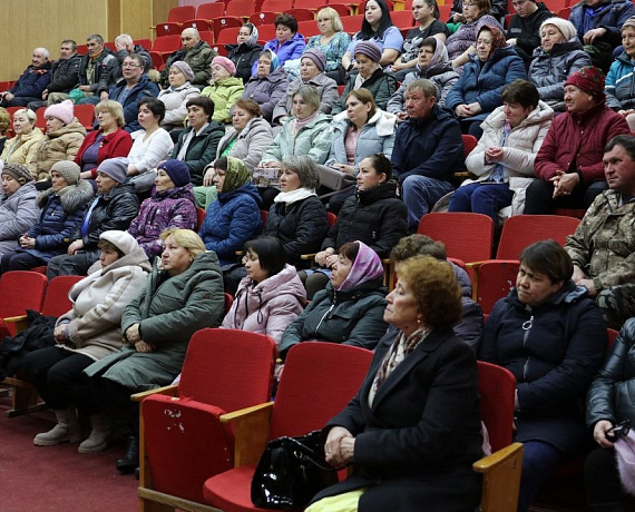 Владимир Михайлов поблагодарил жителей округа за рекордную явку на выборах Президента