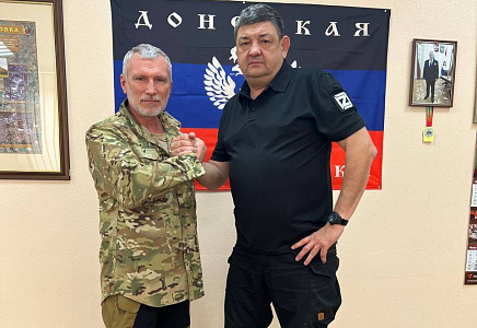 Алексей Журавлев встретился с главой администрации Горловки Иваном Приходько