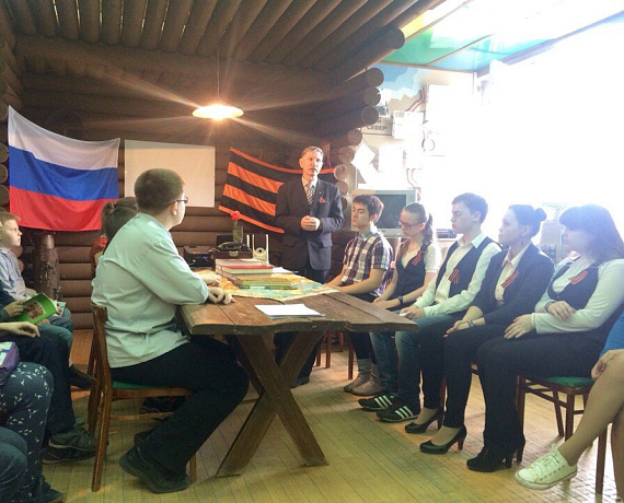 Кировская "РОДИНА" приняла участие во всероссийской акции "Георгиевская ленточка"