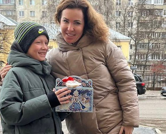 Сотни детей в Тамбовской области получили новогодние подарки от Алексея Журавлева