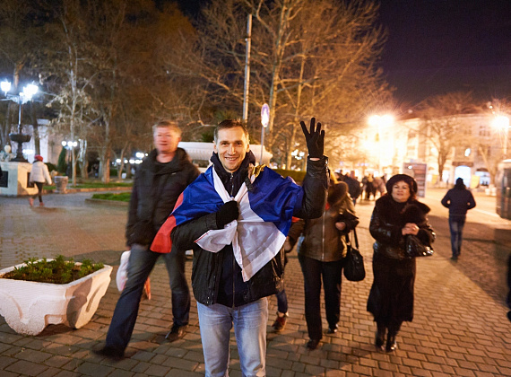 Митинг в Севастополе после референдума, выступление Алексея Журавлёва и Антона Тицкого, 16 марта 2014 г.