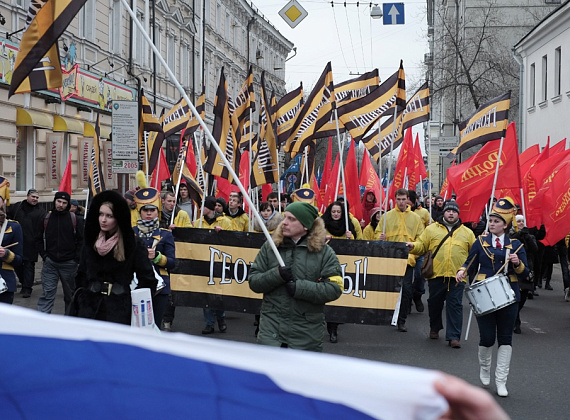 Колонна "РОДИНЫ" на шествии в поддержку русских на Украине, Москва, 2 марта 2014 г.
