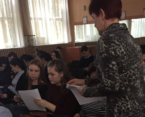 В Воронеже подведены итоги очередного этапа воспитательного молодежного проекта "Будущее Родины"