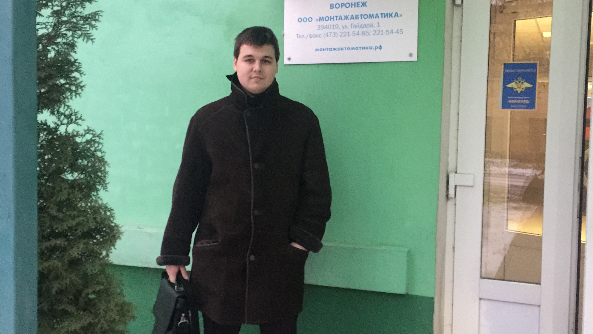 Помощники депутата Госдумы Алексея Журавлева посетили ряд предприятий Коминтерновского района г. Воронежа
