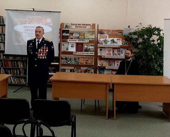 Прошла встреча школьников с депутатом Совета Новосибирска от "РОДИНЫ" и ветераном-афганцем Леонидом Рыбиным