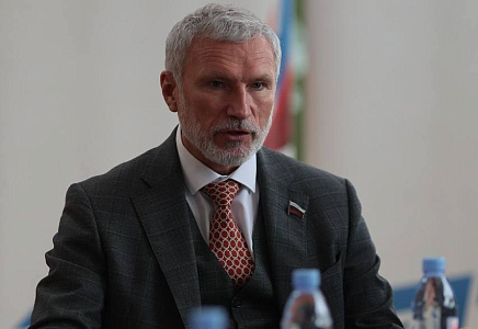 Журавлев – "Известиям": Украинцы сдаются десятками, не желая воевать и слушать приказы