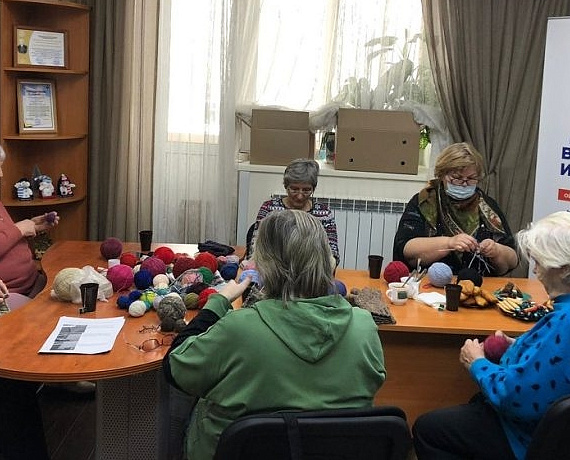 Очередная посылка с теплыми вещами из Новосибирска готова к отправке в зону СВО